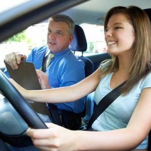 Driving Lessons Greenvale, Driving School in Melbourne